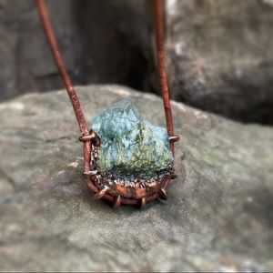 🟢Epidote included quartz